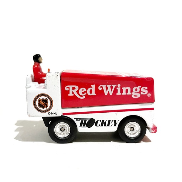 NHL Toys Vintage 995 Nhl Hockey Detroit Red Wings Zamboni